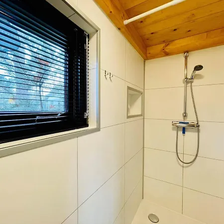 Tiny House De Otterlodge Op De Veluwe Met Hottub! Chalet Otterlo