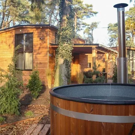 Tiny House De Otterlodge Op De Veluwe Met Hottub! *