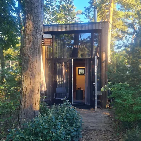 Tiny House De Otterlodge Op De Veluwe Met Hottub! Chalet